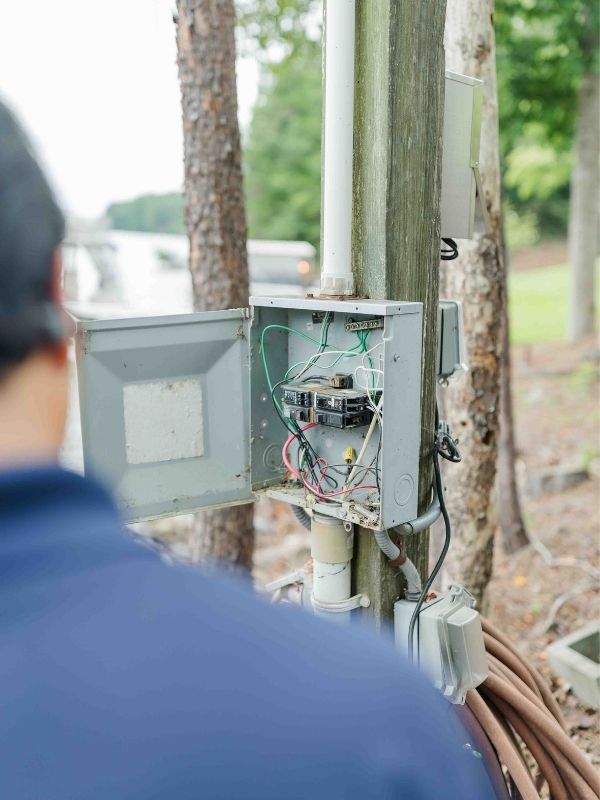Meer Electric - Boating Electrical work